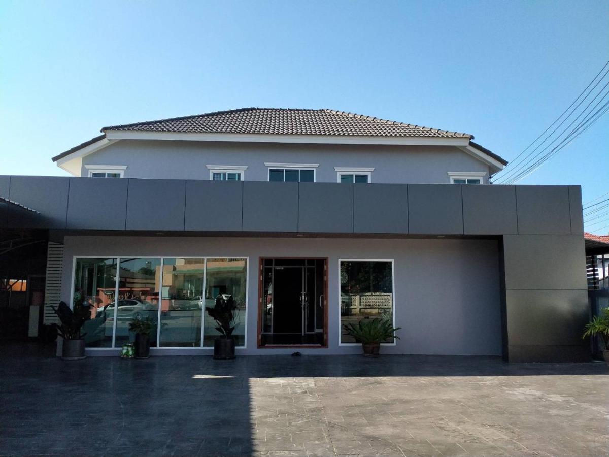 Feelathome Chiang Rai Buitenkant foto